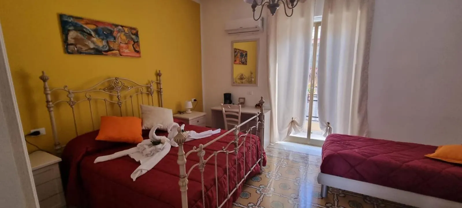 Regina Stella Bed & Breakfast Lascari