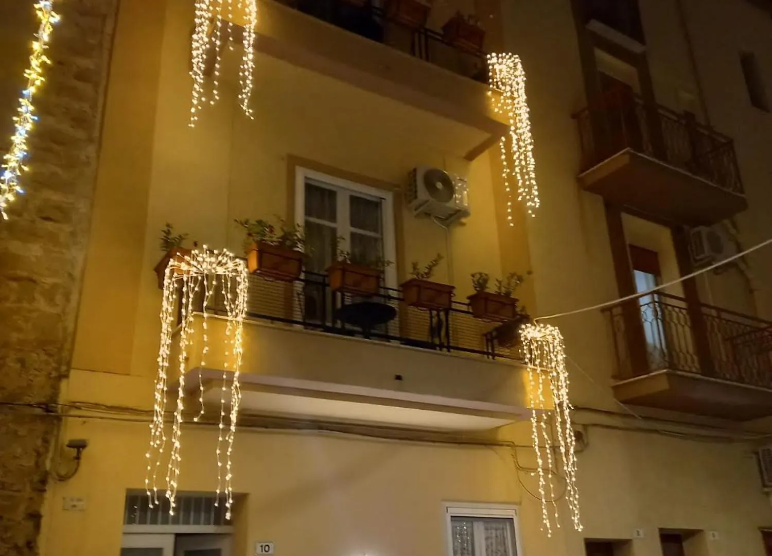 Nocleg ze śniadaniem Bed and Breakfast Regina Stella Lascari