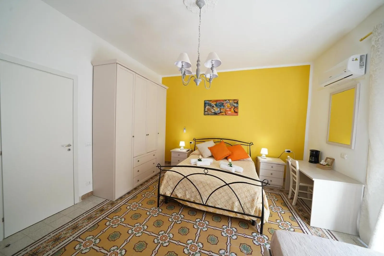 Nocleg ze śniadaniem Bed and Breakfast Regina Stella Lascari Włochy