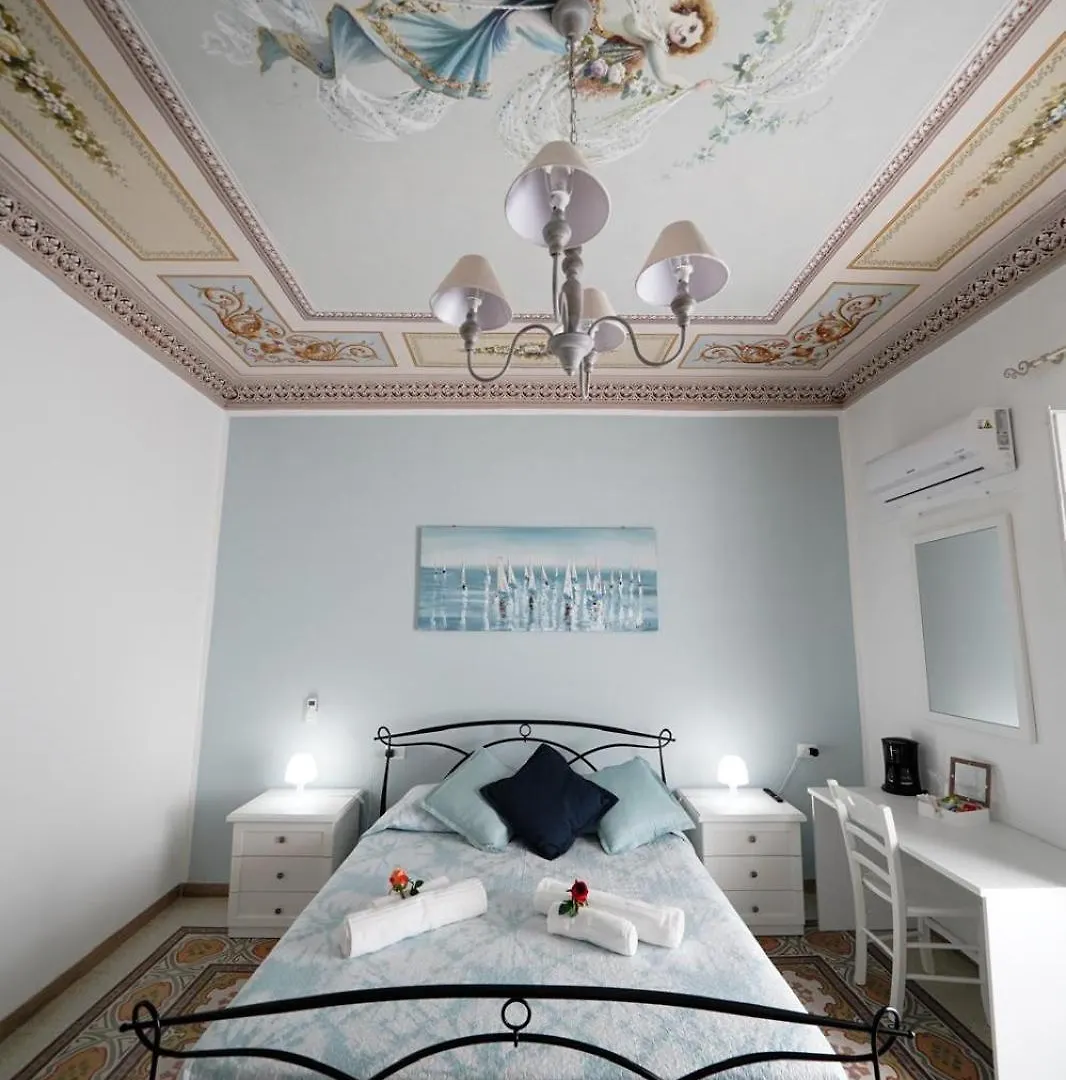 Bed & Breakfast Bed and Breakfast Regina Stella Lascari